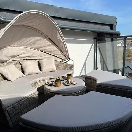 Premium Ze Zlota Wanna W Sypialni Widok Na Morze Dyskretny Taras Z Lozkiem - Baltyckie 18 * Sarbinowo